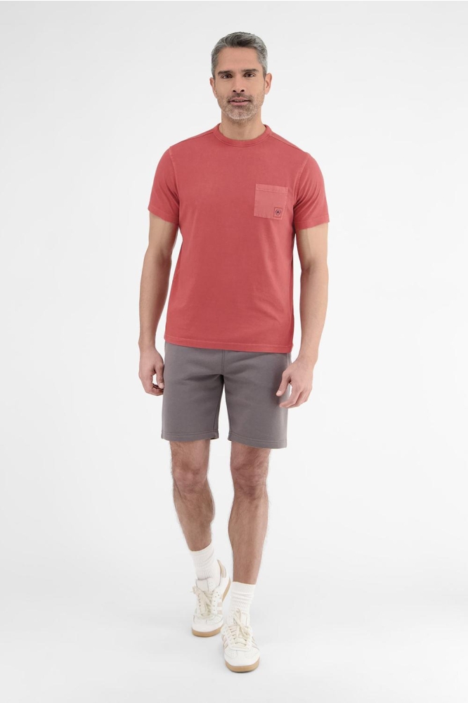 T SHIRT MET BORSTZAK 2543036 331 EARTH RED